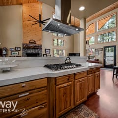 Pool Table | Forest Views | Fireplace | BBQ Deck