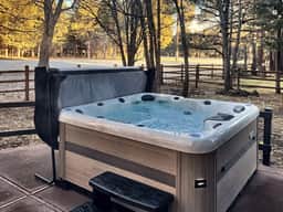 Cabin Vibes, Modern Style | Hot Tub + Fire Pit