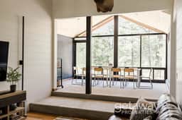 Grand Forest Lodge for 19 with Sauna