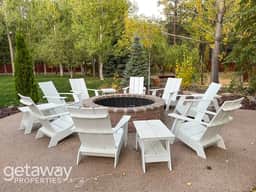 Large Group Getaway | Peaceful Views + Spa Tub