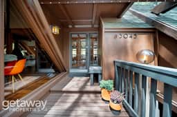 Fireplace | Deck | Fire Pit