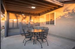 Sleeps 8 | King Suite | Screened Patio + BBQ