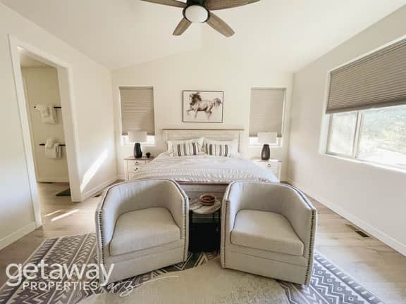 Cozy & Modern | 3BR + Loft | Torreon Stay